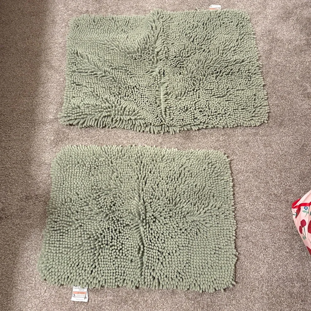 Green Bath Mats